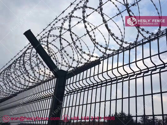 中国 空港の周囲用高さ3m溶接金網フェンス、RAL6005 PVCコーティング、中国フェンス工場 サプライヤー