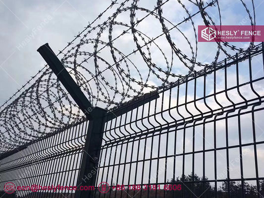 中国 トップコンチーナ安全ワイヤー付き溶接金網 | 空港敷地境界 | 高さ3.5M | 幅3.0M | HeslyFence工場 サプライヤー