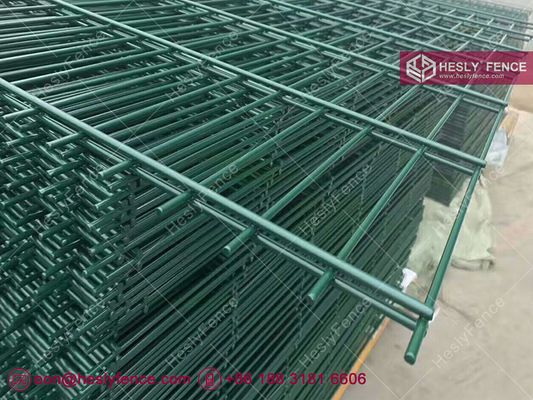 装飾用ダブルワイヤーメッシュフェンス | 868リジッドメッシュパネル | デックフォーメッシュフェンシング | 60X200mm穴 | 60X60 SHSポスト - HESLY サプライヤー