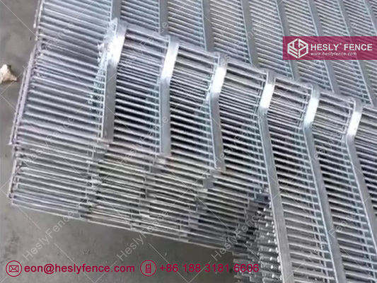 アンチクライムメッシュフェンス | 8ゲージワイヤー | 縦型補強フラットバー | ホットディップ亜鉛メッキ - Hesly Fence - 中国 サプライヤー