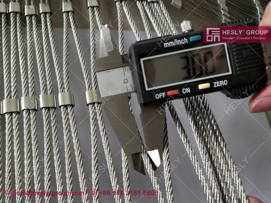 ステンレススチール製ヘリコプター周囲セーフティネット | 3.0mmケーブル | 50X50mm穴 |フェルールメッシュ - HeslyFence サプライヤー