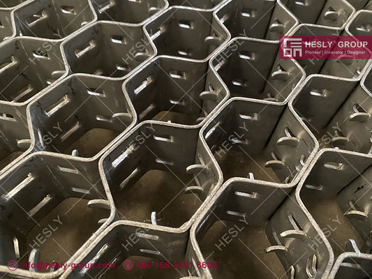 ダブル クリンチ ヘックスメタル タンク スタック |ステンレス鋼304H | 2 "X14Ga ストリップ | 2" 六角穴 - HESLY 中国工場 サプライヤー
