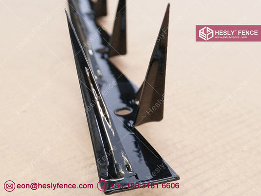黒い粉で覆われた壁ピーク 剣道上位剃刀ピーク 登山防止ピーク HeslyFenc 中国ブランド サプライヤー