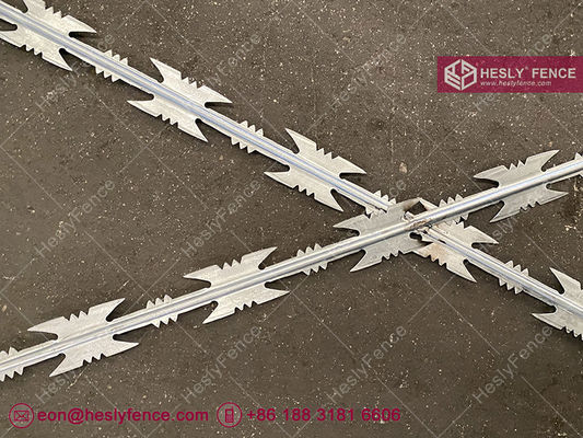 高さ2.4m,75×150mm ロンブスレイザー・メッシュ・シート・フェンス 中国 溶接レイザー・メッシュサプライヤー サプライヤー