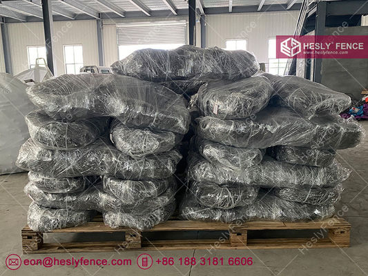 10X10m MZP有刺鉄線、線径0.5/0.5/0.8/0.8mm、HeslyFence中国タンブルワイヤー工場直販 サプライヤー