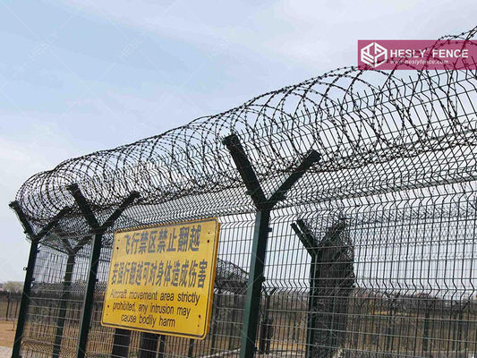 3D溶接金網フェンス、粉体塗装、高さ1.8m、中国HeslyFence工場直販 サプライヤー