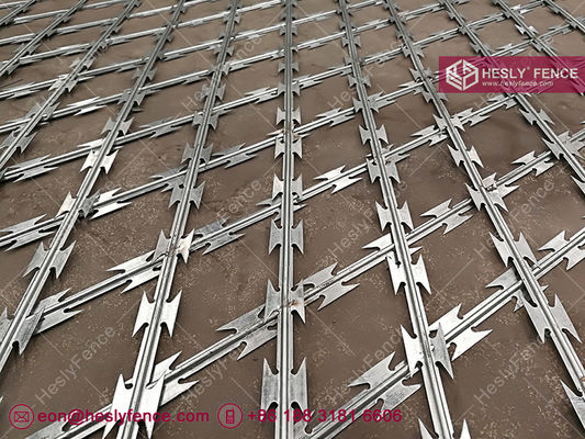 溶接したリッパーレーザー網のフェンシング H2.5mX6.0m 50X100mmのダイヤモンドの穴 CBT-65 CBT-60 - HeslyFence_CHINA サプライヤー